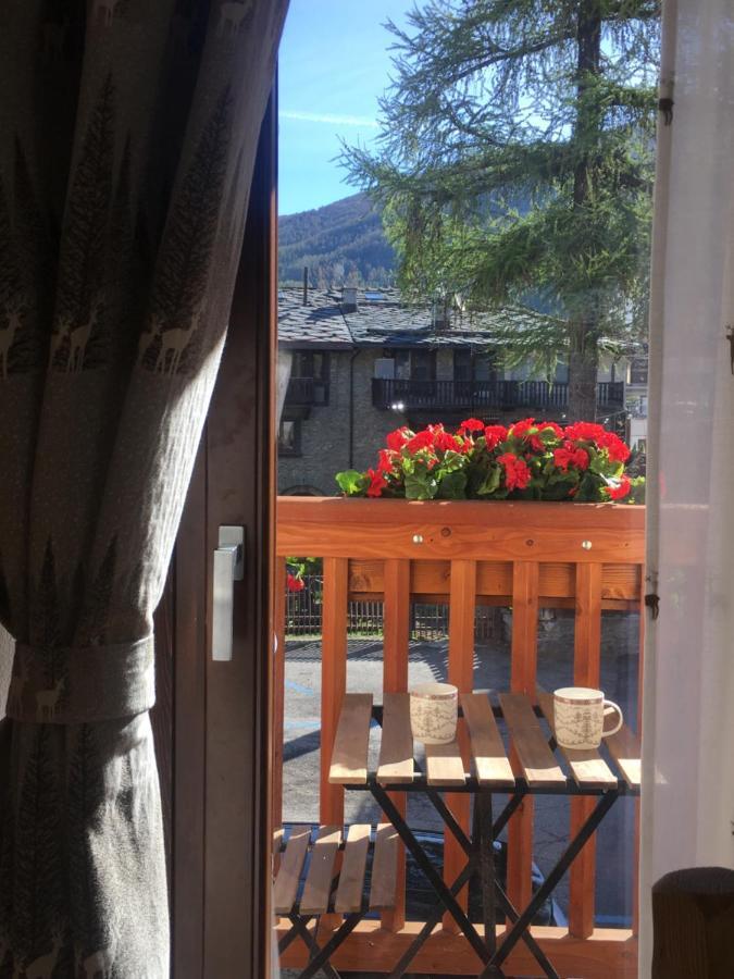 Appartamenti Genevris Sauze D'Oulx Bagian luar foto